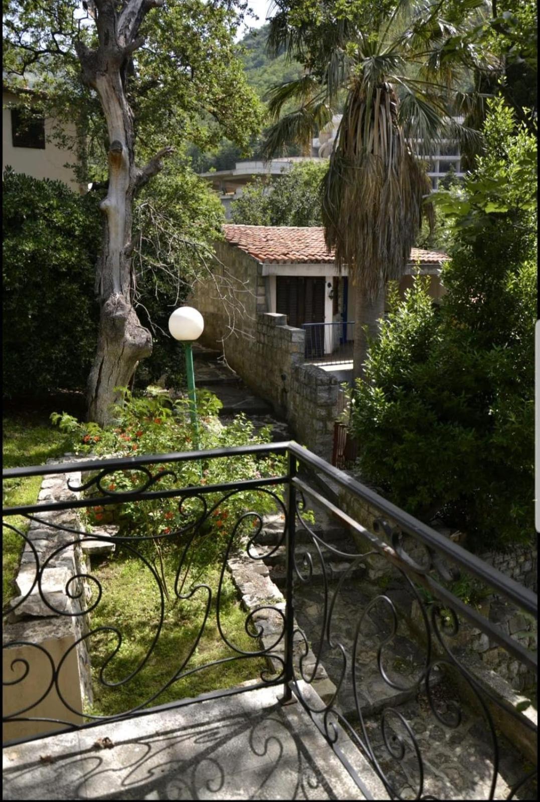 Nerina Apartment Petrovac Eksteriør bilde