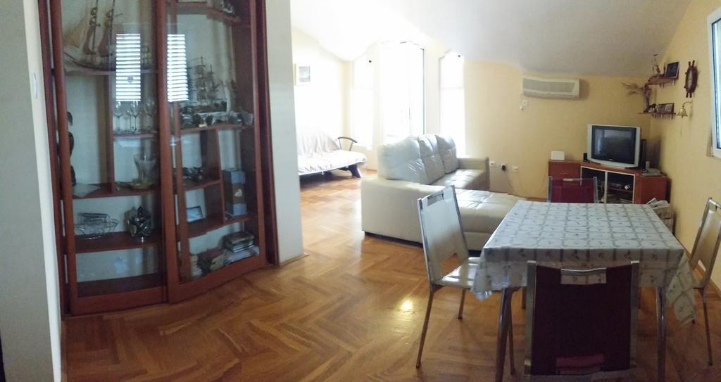 Nerina Apartment Petrovac Eksteriør bilde